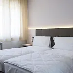 Ariston Otel 3*