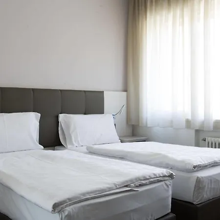 Ariston Hotel